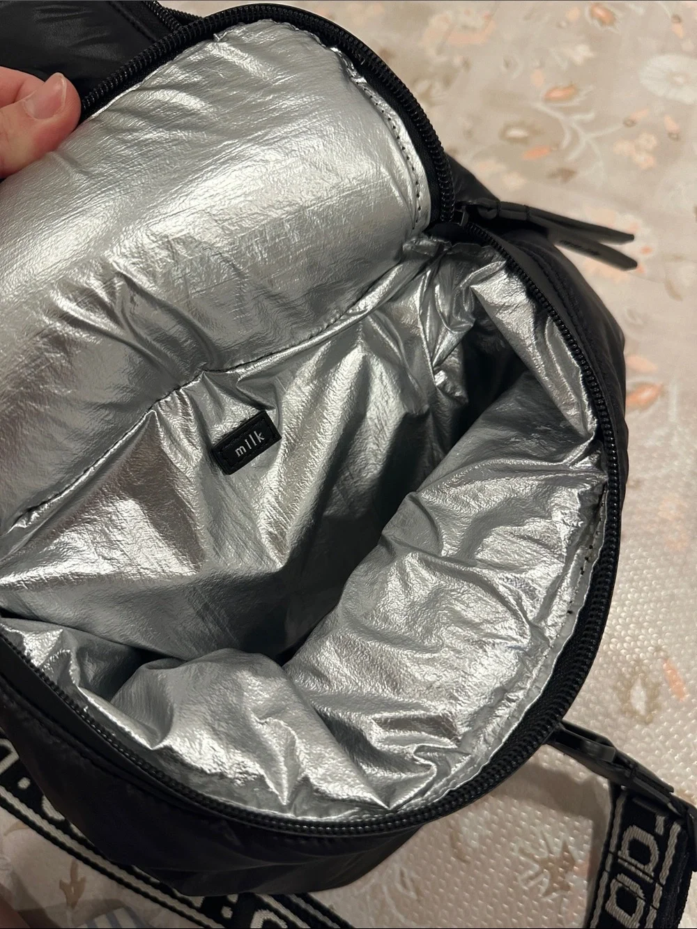 Caraa Baby Black Pumping Bag